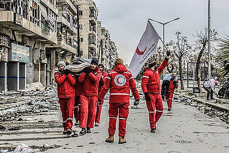 Helfer des Syrischen Arabischen Roten Halbmonds