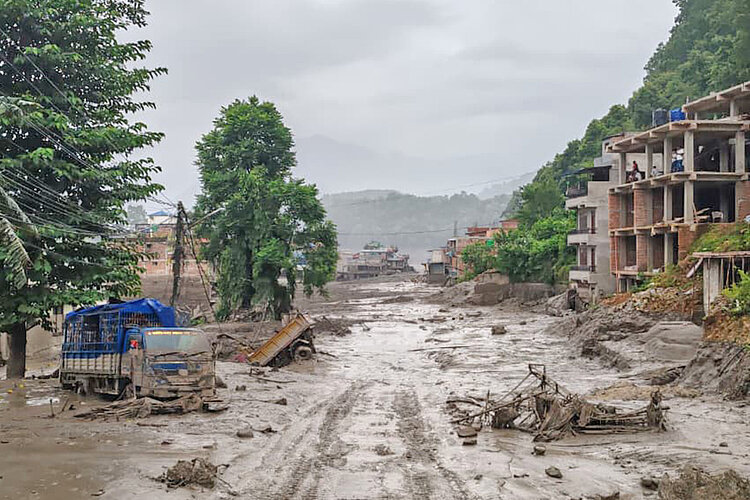 Massive Schäden nach Sturzflut in Nepal 