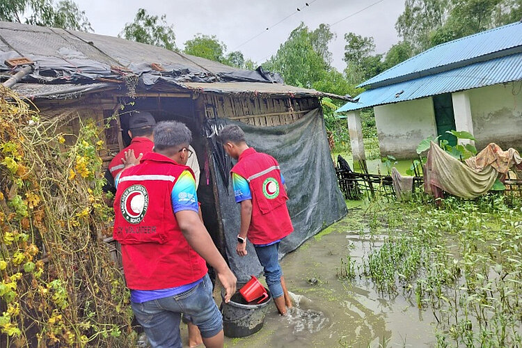 Einsatz in Bangladesch nach Monsunregen 