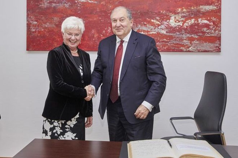 Amen Sarkissian DRK-Präsidentin Hasselfeldt mit dem armenischen Präsidenten Amen Sarkissian